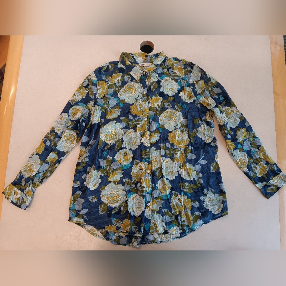 Old Navy [VTG] - Floral Collared Long-sleeve Button Up Blouse - Blue/Green - XL